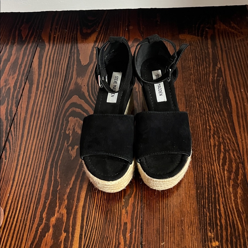 Steve Madden Black Espadrille Wedges - Picture 2 of 4